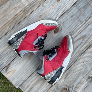 Air Jordan 3 Retro SE 'Unite'